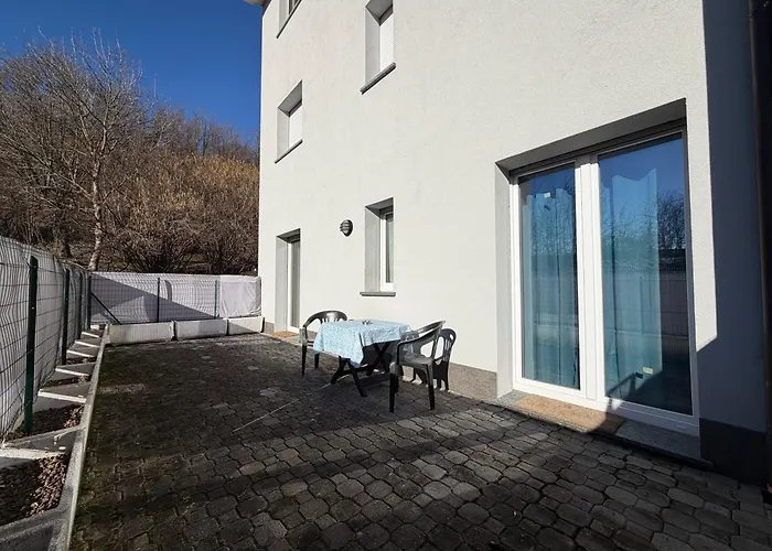 Garden Apartment- Near *