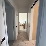 Διαμέρισμα Garden Apartment- Near *