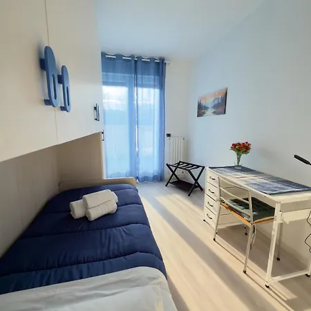 アパート Garden Apartment- Near