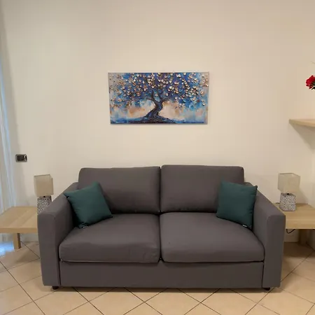 Garden Apartment- Near Apartamento Como