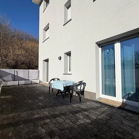 Garden Apartment- Near *