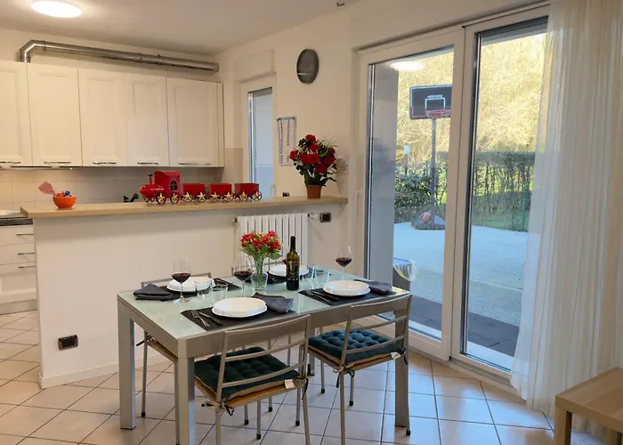 Apartmán Garden Apartment- Near