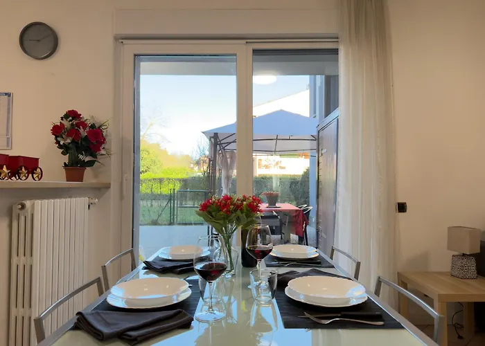 Garden Apartment- Near *